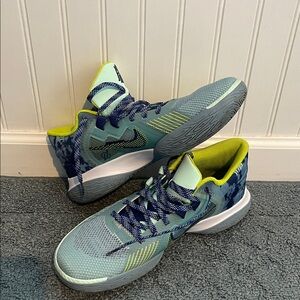 Nike Kyrie Flytrap V5